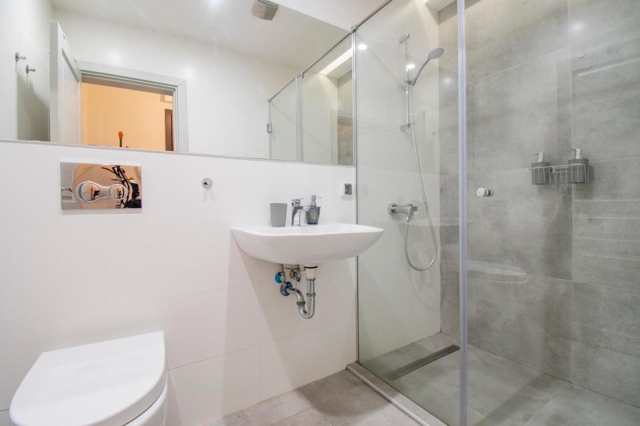 Casa Dolce Far Niente, 2Bath&2Bed Apartment โซเฟีย ภายนอก รูปภาพ